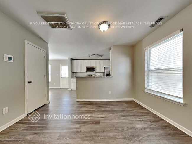 Foto del edificio - 3926 Damask Drive
