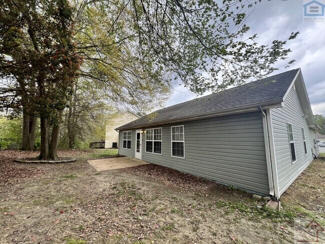 Building Photo - 3911 Allgood Ct