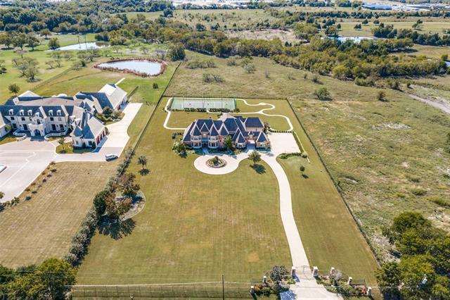 Building Photo - 506 E Tripp Rd