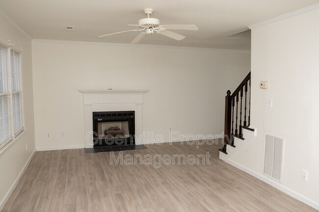 Building Photo - 3806 Sterling Pointe Dr