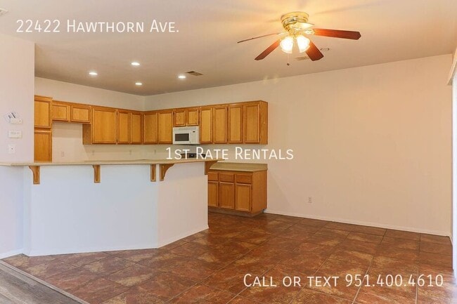 Building Photo - 22422 Hawthorn Ave
