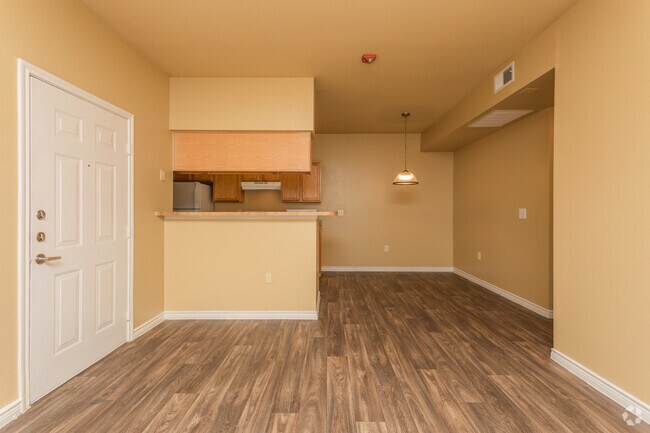 2HAB, 2BA - 1031SF "The Picasso IN, sala de estar & Comedor - Artisan at Willow Springs