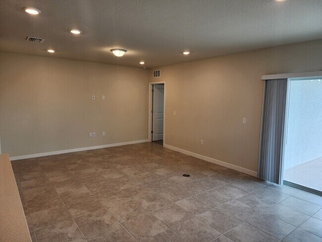 Foto del edificio - 1634 Delightful Dr