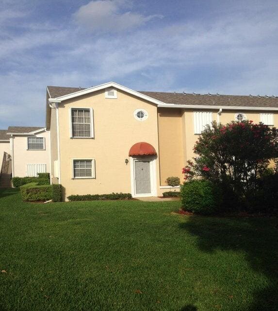 Building Photo - 423 Waterside Dr