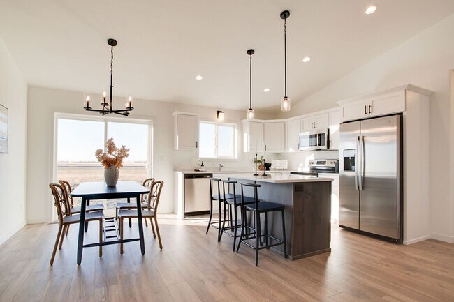 Foto del edificio - 3 Bed 3 Bath Single Family Home