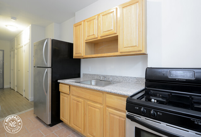 Building Photo - 701 Flatbush Ave