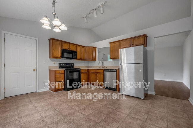 Foto del edificio - 660 Morgan Hills Dr