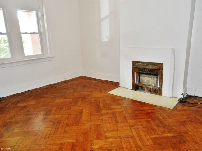 Foto del edificio - 361 S Fairmount St