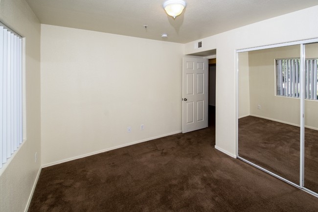 1 Bedroom Bedroom - Sagewood Apartments