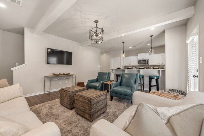 Foto del edificio - August 2025 Pre-Lease! Wonderful 4 Bedroom...