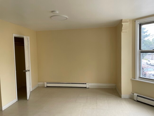 Master BR Closet 2 - 121 Washington Pl