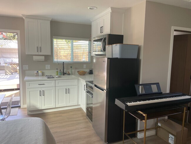 Foto del edificio - 2326 Greenfield Ave