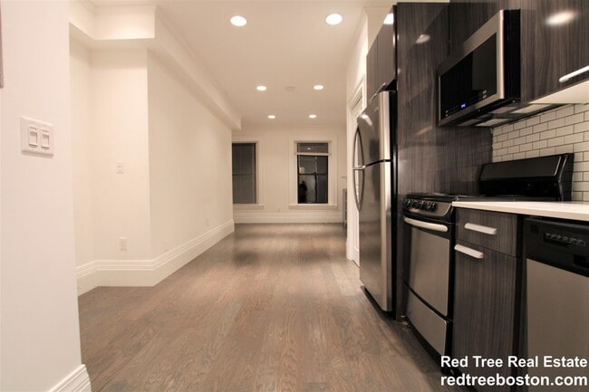 Photo - 270 Newbury St. Unit 6 Apartment