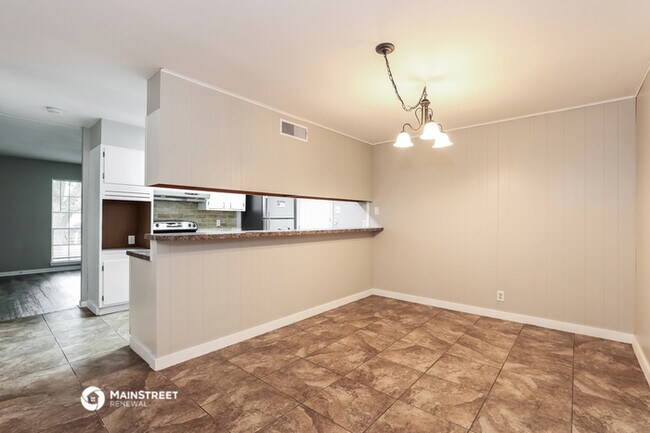 Foto del edificio - 3702 Kirby Dr