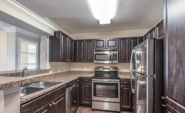 Building Photo - 3 bedroom in Pearland TX 77584