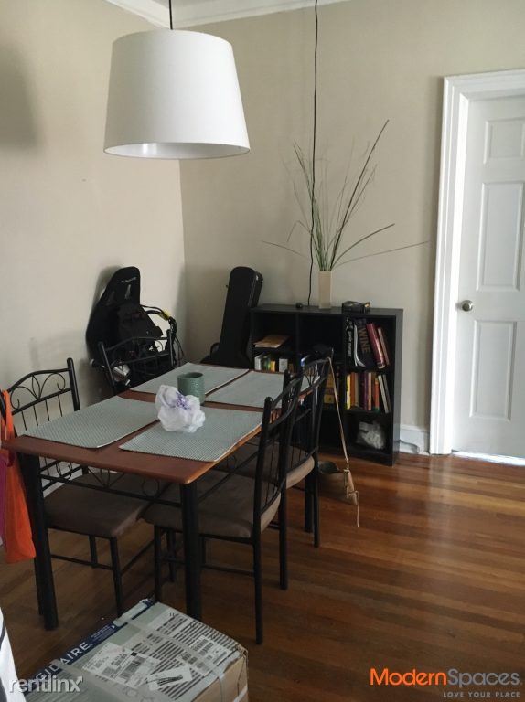 Foto del edificio - 3084 23rd St