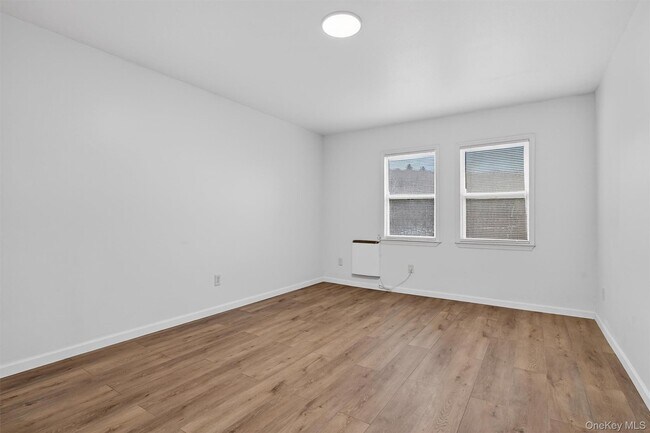 Foto del edificio - 376 NY-52
