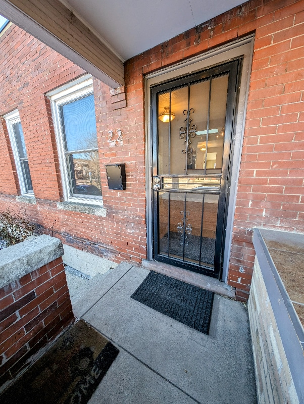 Building Photo - 22 E Bayaud Ave