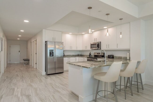 Building Photo - 415 Island Way