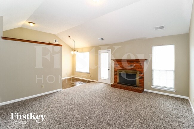 Foto del edificio - 5672 Riverhead Ave