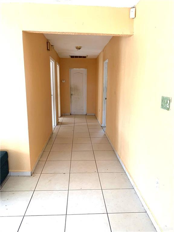Foto del edificio - 1403 N Oak St