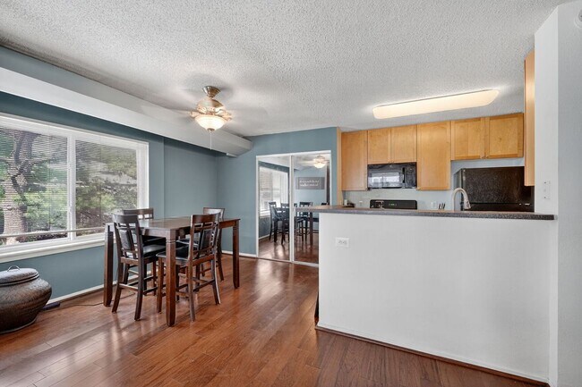 Foto del edificio - 60 S Van Dorn St