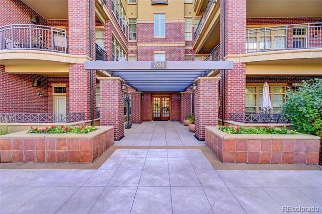 Foto del edificio - 7820 Inverness Blvd