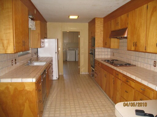 Building Photo - 4496 Freshwater Rd