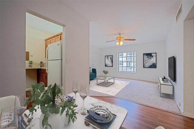 Foto del edificio - 2161 NE 68th St