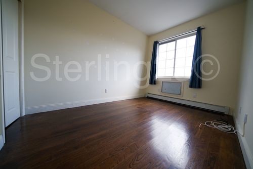 Foto del edificio - 30-86-86 36th St