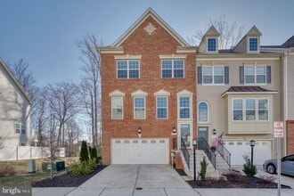 Building Photo - 1215 Orchid Rd