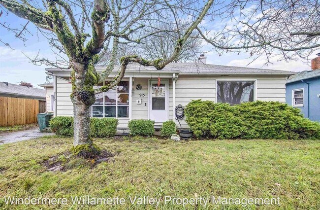 Foto del edificio - 3 br, 2 bath House - 915 Ermine Street SE