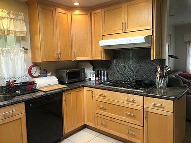 Foto del edificio - 2189 Westmoreland Dr