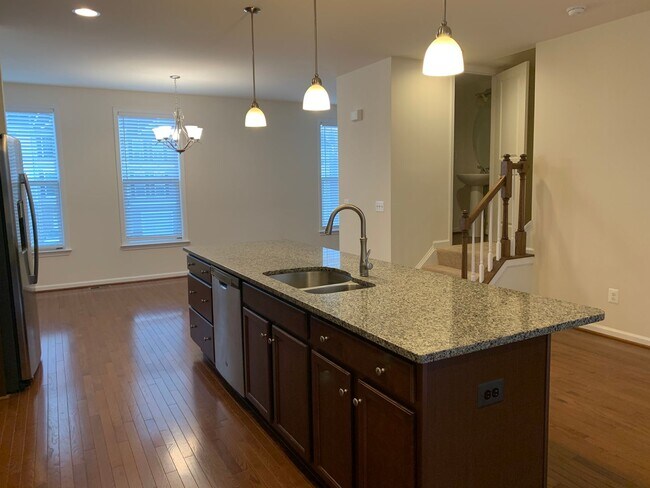 Foto del edificio - Coming Soon!