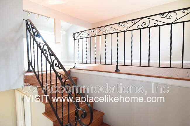 Foto del edificio - 8823 N Walnut St