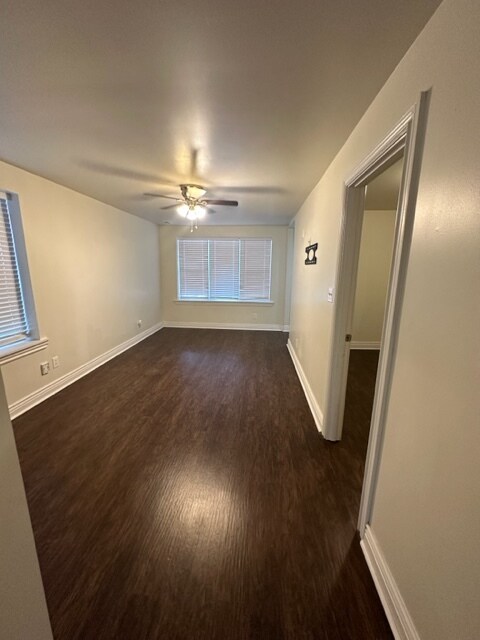 Building Photo - 3416 W 37th Pl