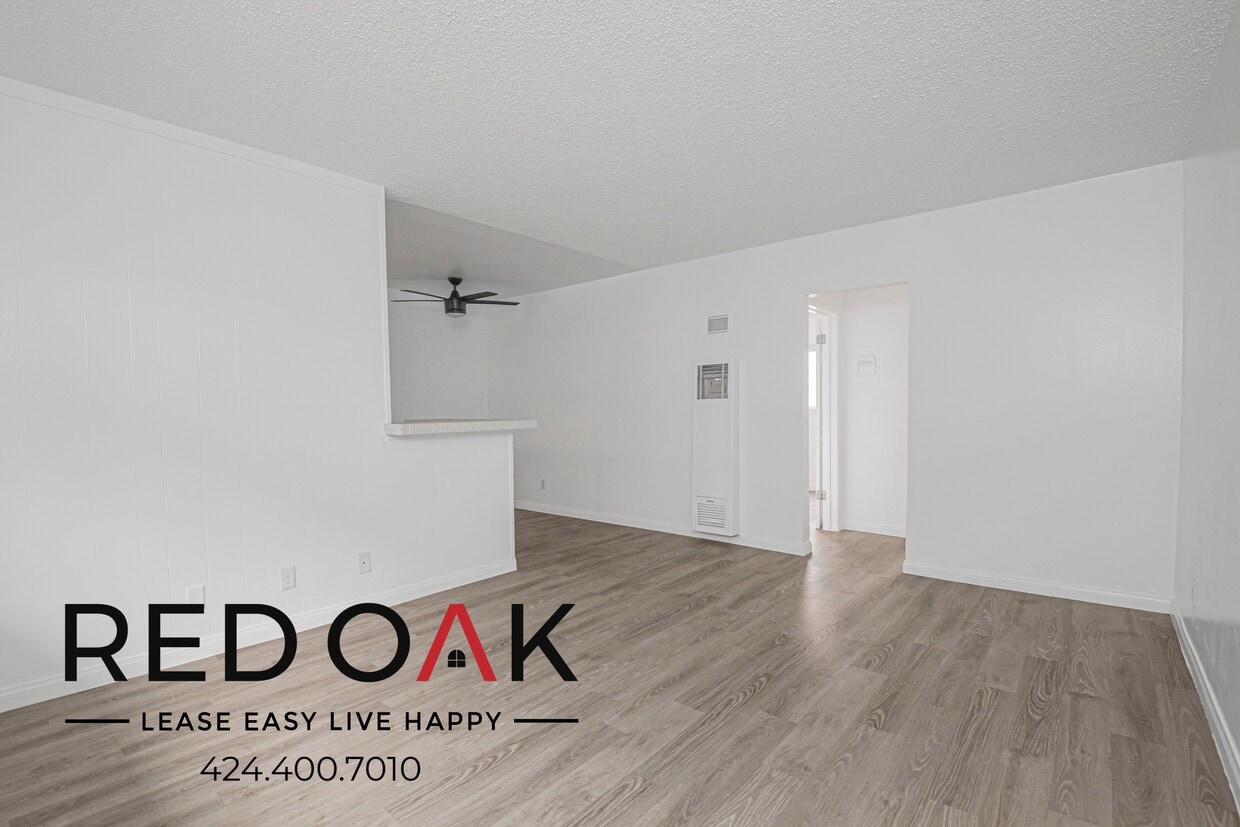 Foto principal - 630 N Cerritos Ave