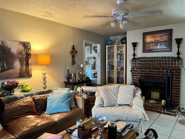 Foto del edificio - 13357 Water Oak Ln