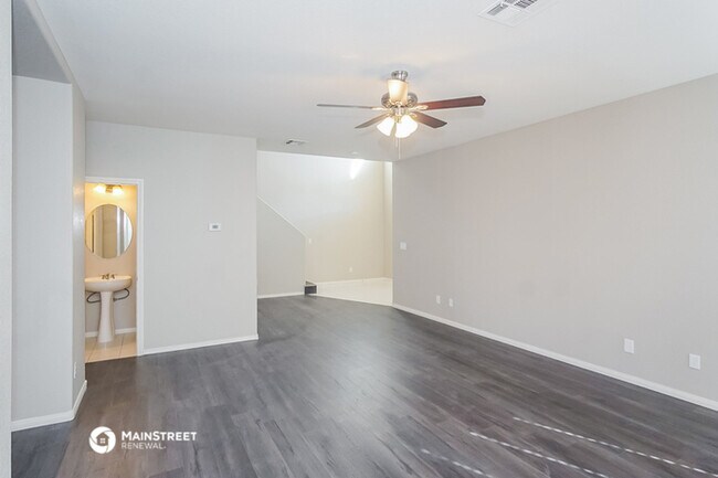 Building Photo - 4361 Cottontail Ln
