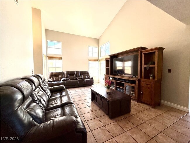 Foto del edificio - 8436 Orchard Ridge Ave