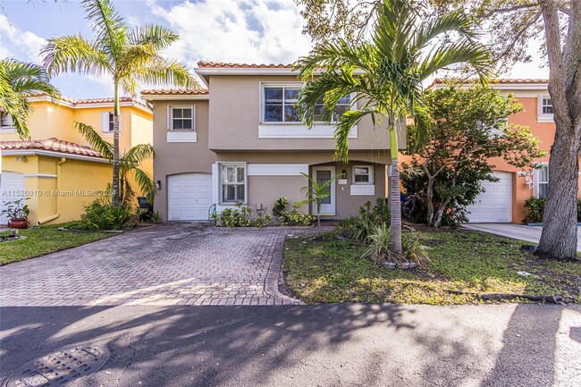 Building Photo - 1540 N Trafalgar Cir