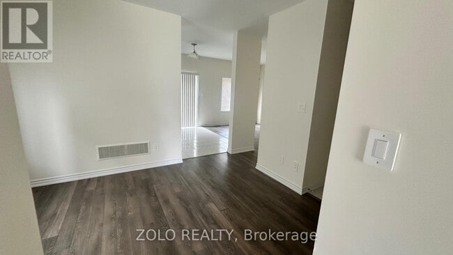 Building Photo - 16 Stokes Rd