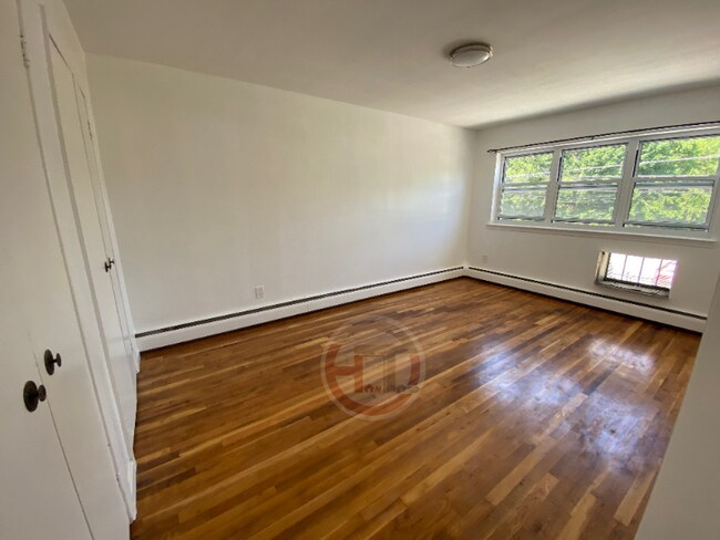 Foto del edificio - 1510 Stadium Ave