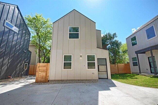 Foto del edificio - 7204 Meador Ave