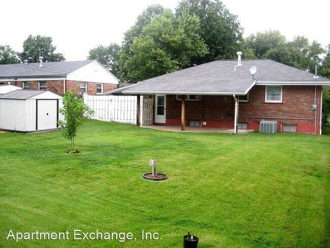 Building Photo - 2 br, 1 bath House - 50 W. St. Anthony