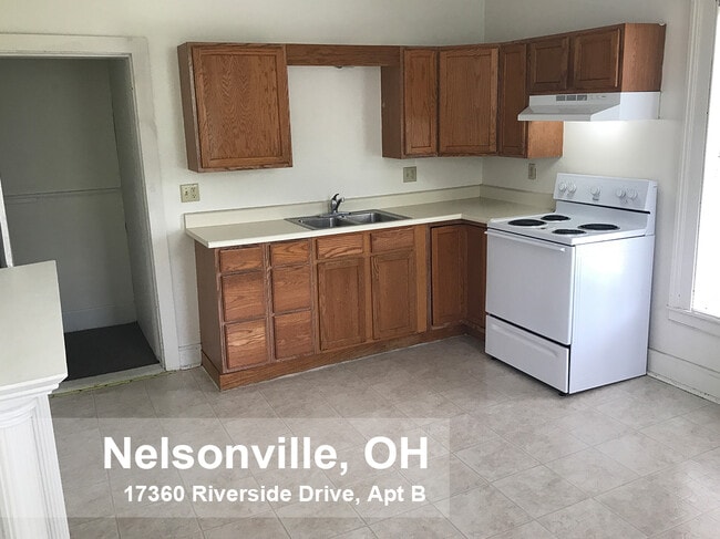 17360-B - 17360 Riverside Dr