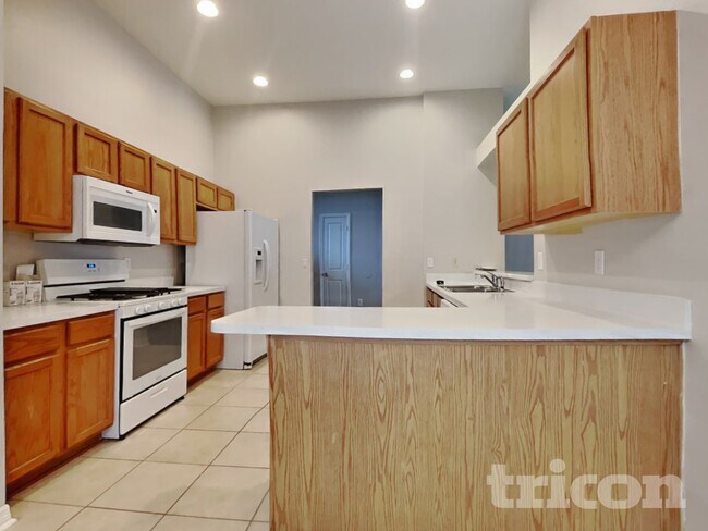 Foto del edificio - 6816 Monarch Park Dr
