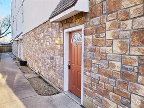 Building Photo - 4713 Virginia Ave