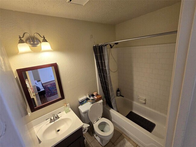 Foto del edificio - 3931 Windmill St