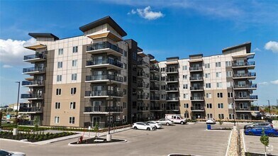 Building Photo - 635 Ballantrae Dr